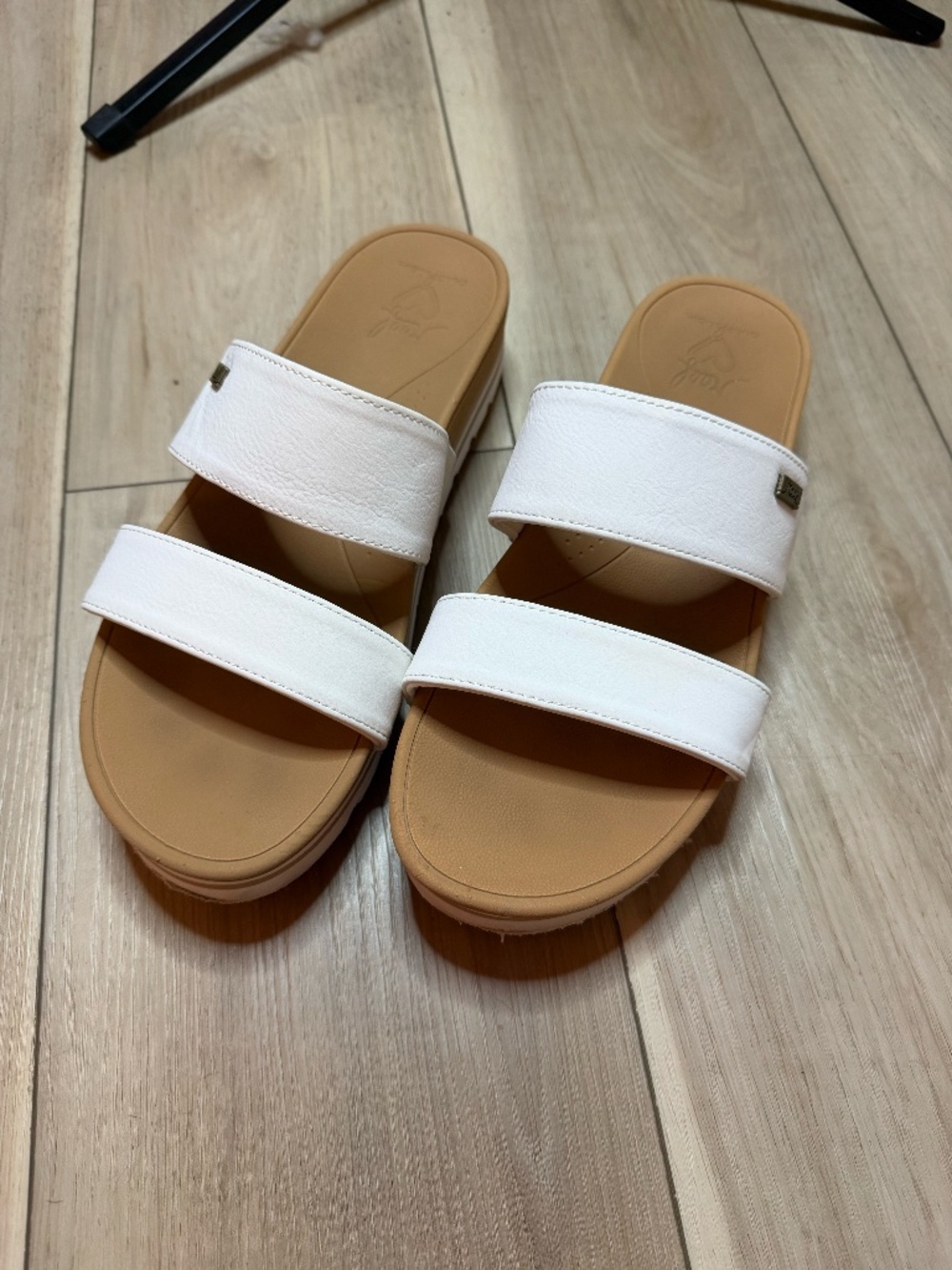 Reef White Double Strap Platform Slide Sandals Women’s Size 9 Comfort Casual